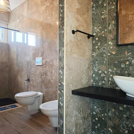 Ikebana Вилла Порто-Пино