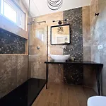 فيلة Ikebana بورتو بينو