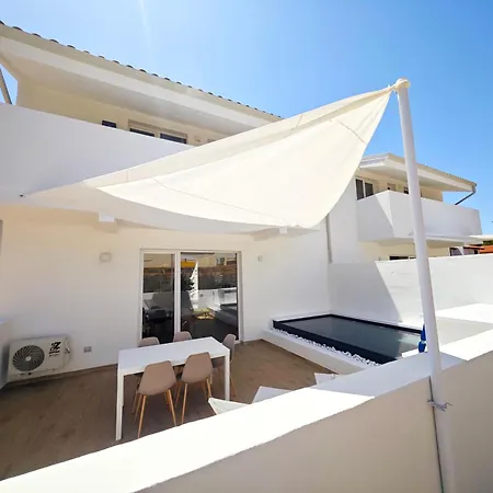 Villa Ikebana Porto Pino